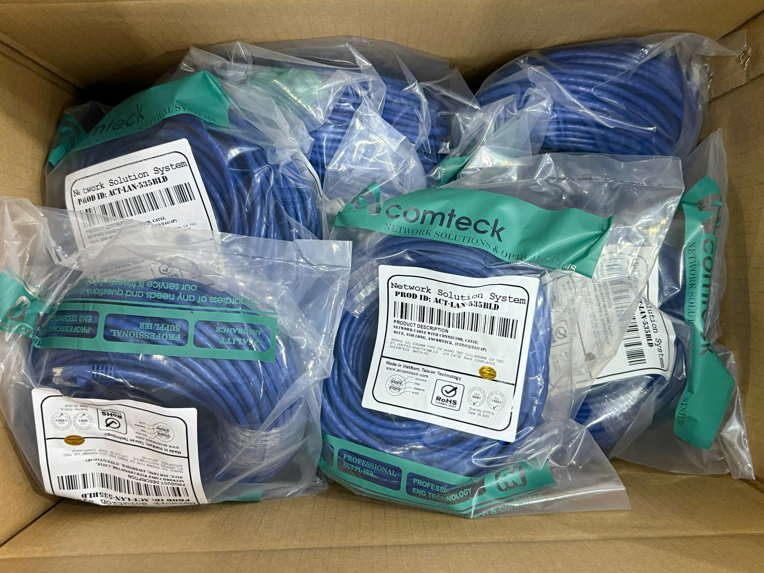 DÂY NHẢY PATCH CORD CAT5 UTP 35M lõi đồng 100%, dây đúc máy ACT-LAN-535BLD
